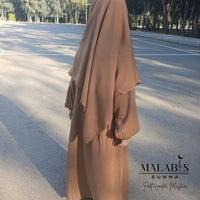 عباية وخمار ريحانة