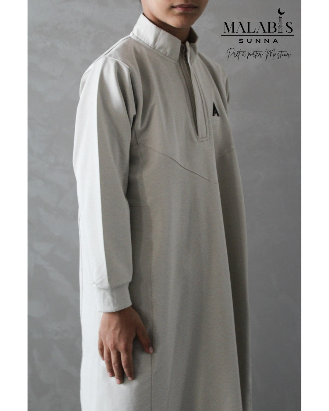Qamis Al Fursan  de la marque ASSAS