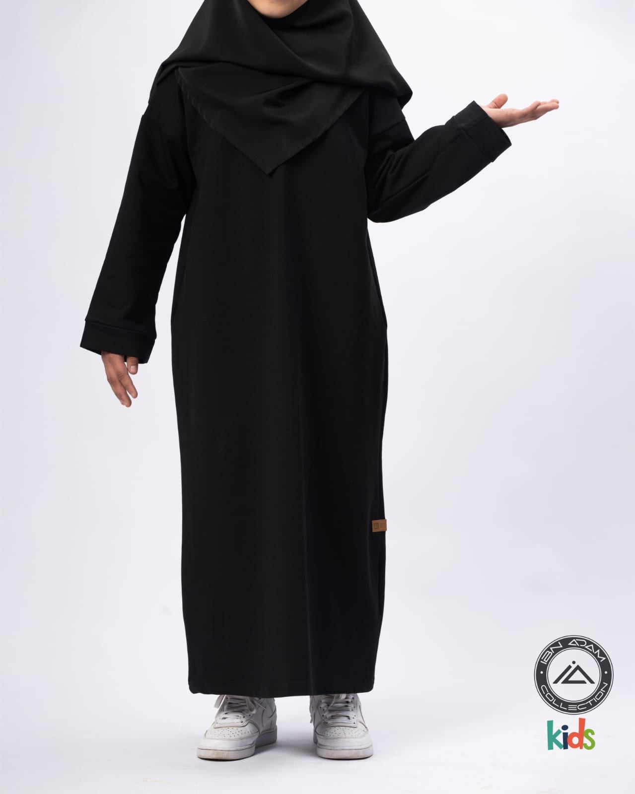 Abaya Bint Adam