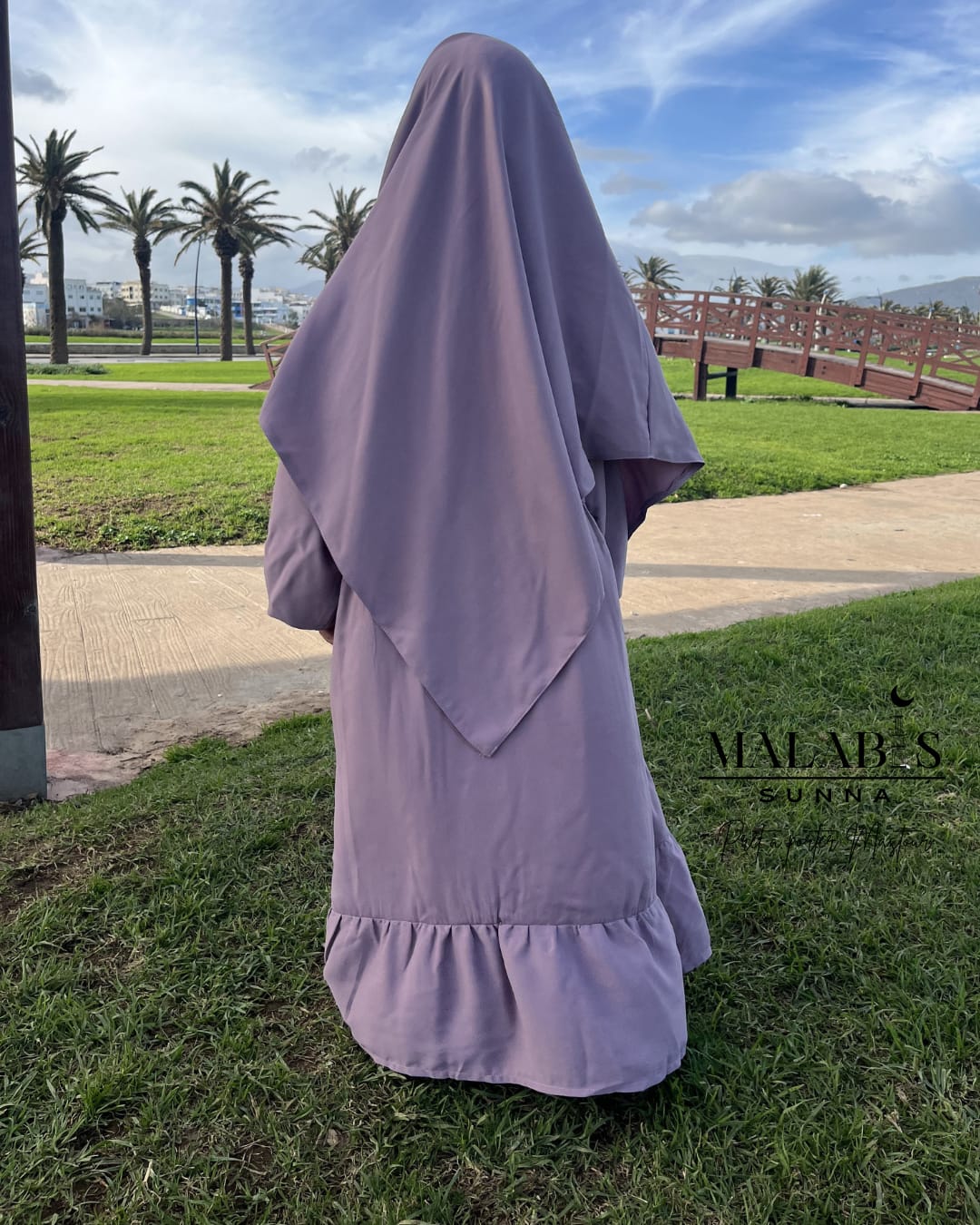 Abaya et Khimar  de la marque Nusseyba